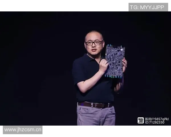 男子游泳明星的巅峰之路:从青涩起步到世界冠军的辉煌征程 男子游泳明星的巅峰之路:从青涩起步到世界冠军的辉煌征程